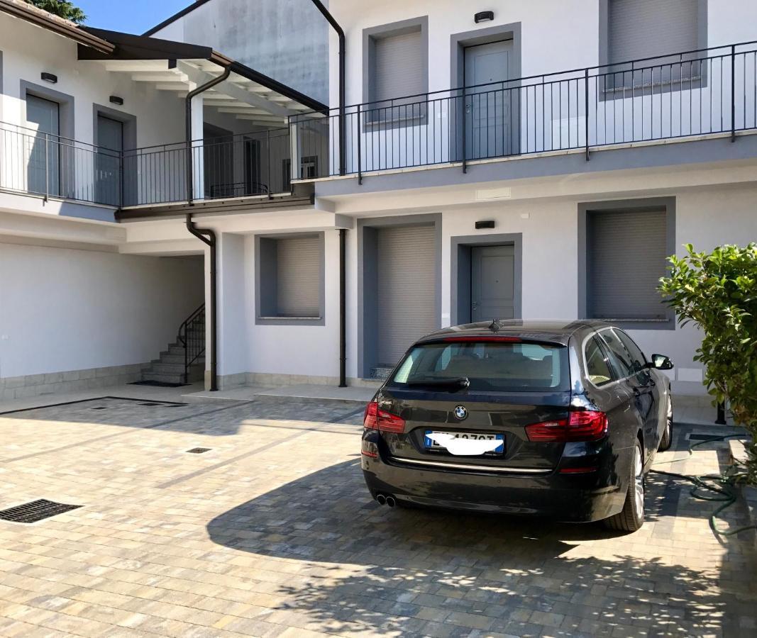 Home Hotel Senago Bagian luar foto