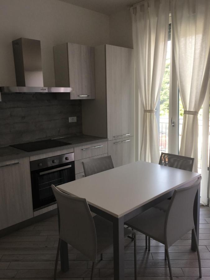 Home Hotel Senago Bagian luar foto