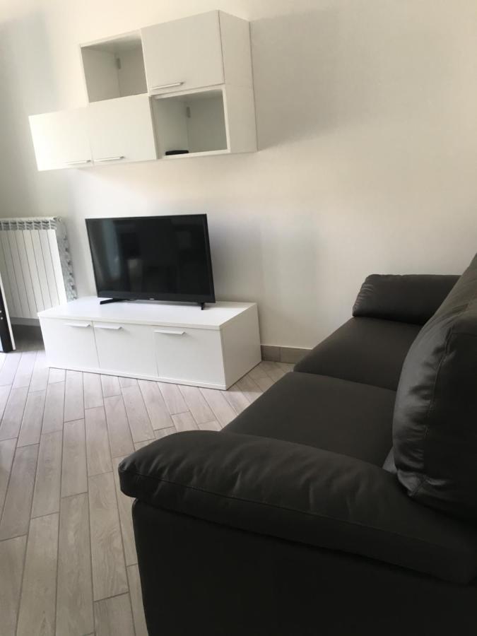Home Hotel Senago Bagian luar foto