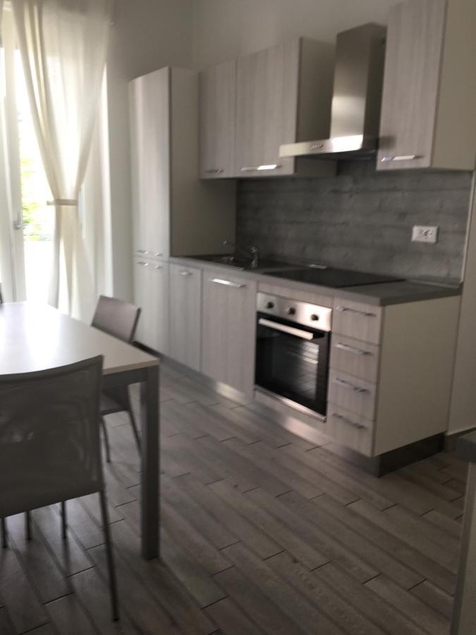 Home Hotel Senago Bagian luar foto