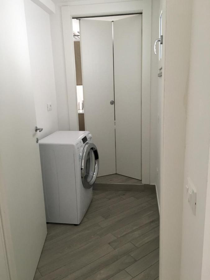 Home Hotel Senago Bagian luar foto