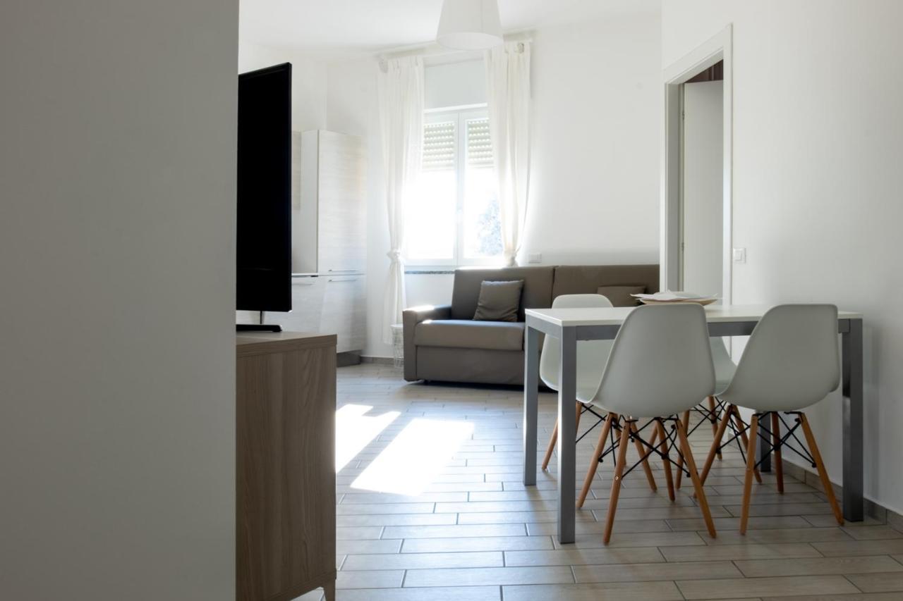 Home Hotel Senago Bagian luar foto