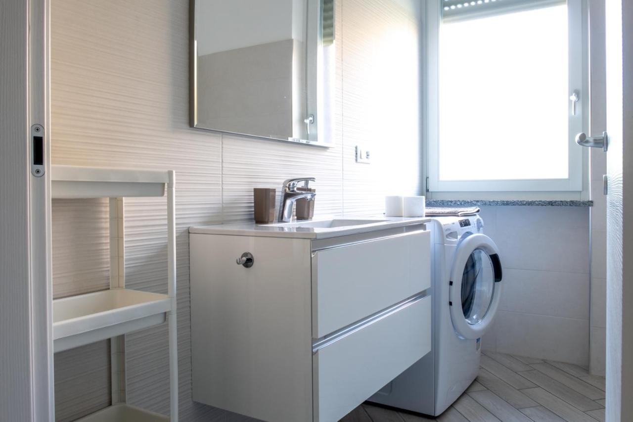 Home Hotel Senago Bagian luar foto